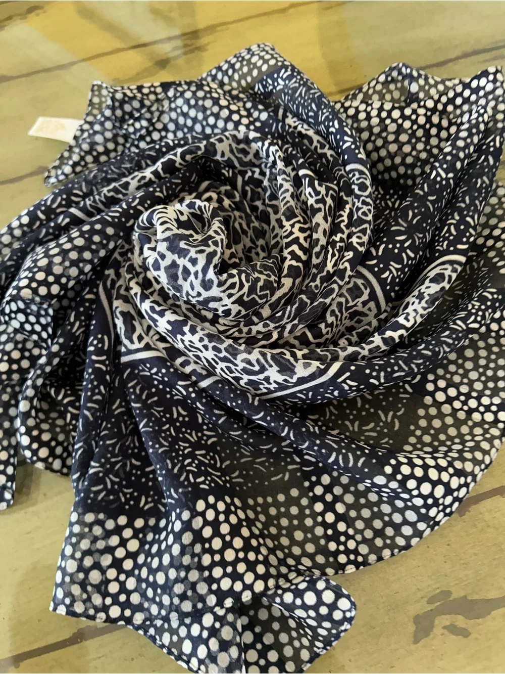 Lightweight Blue and White Patterned Scarf - Women's Accessory Italian 30” x 30”